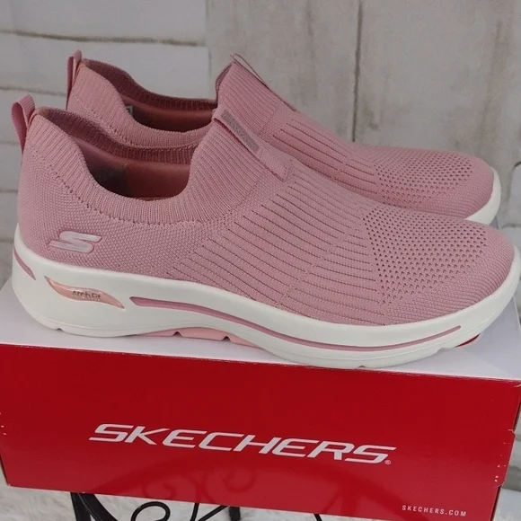 Skechers Women's Blush Slip-On Gowalk Sneakers Size 8.5 - Picture 5 of 10